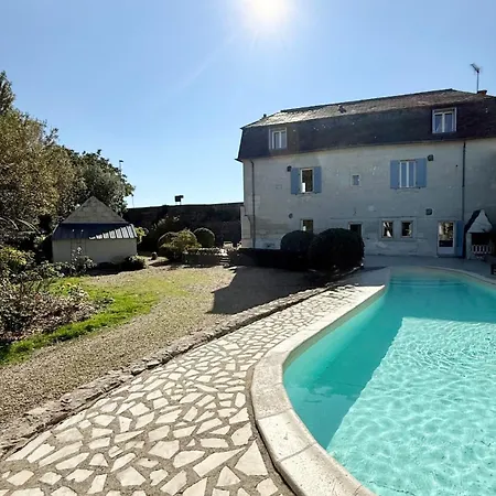 La Maison Du Port Sauvage - Au Bord De La Loire بيت للعطل
